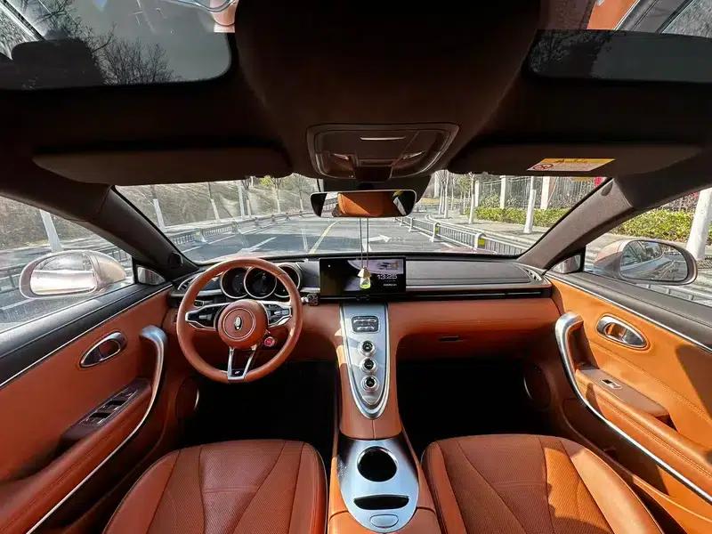 ORA Lightning Cat 2022 600km AWD High Performance Edition — миниатюра 12