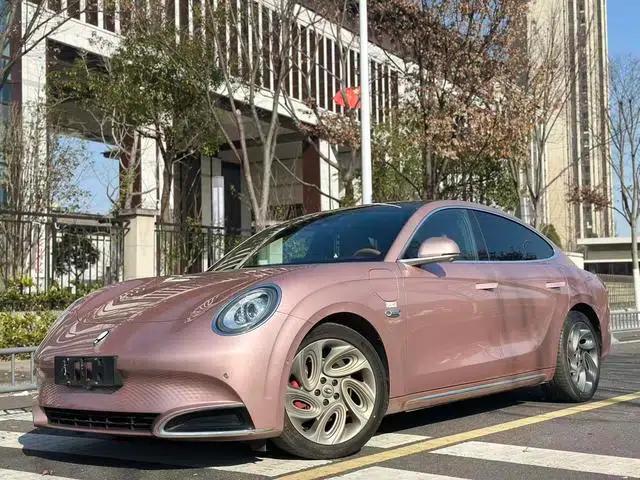 ORA Lightning Cat 2022 600km AWD High Performance Edition
