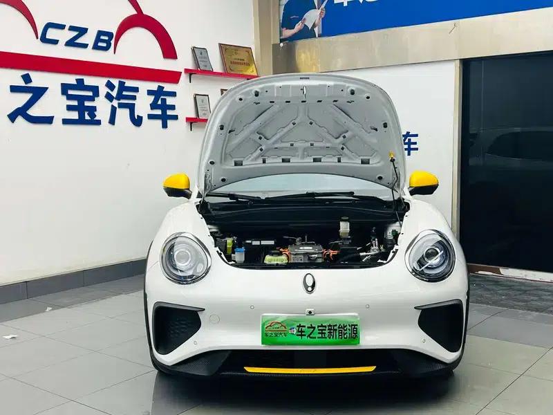ORA Good Cat GT 2024 Magnolia Edition 401km Premium Model 135kW — миниатюра 13