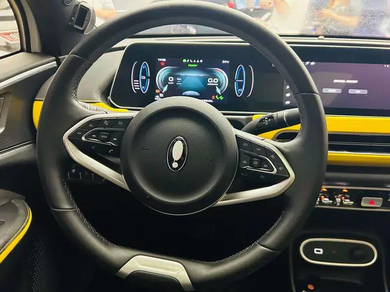ORA Good Cat GT 2024 Magnolia Edition 401km Premium Model 135kW — миниатюра 19