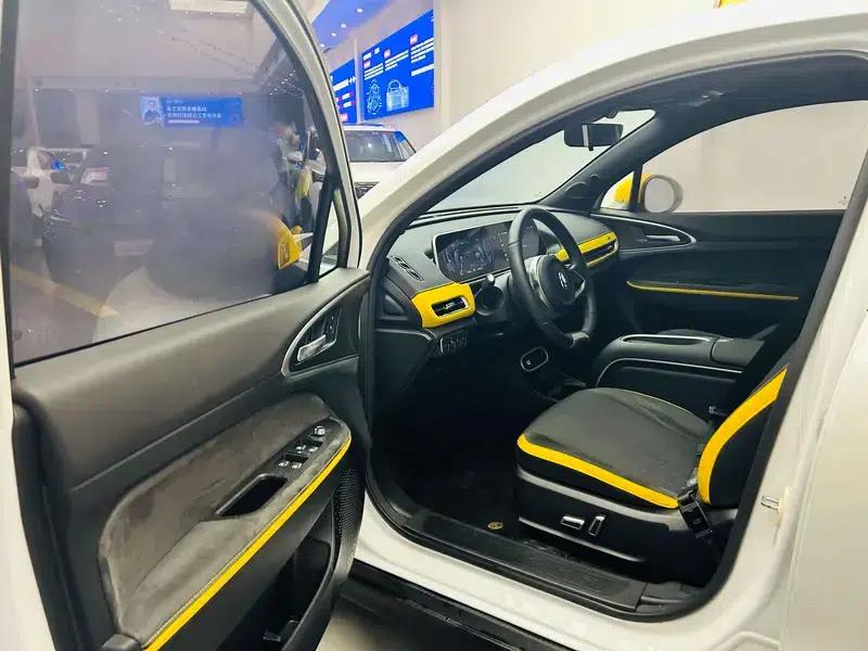 ORA Good Cat GT 2024 Magnolia Edition 401km Premium Model 135kW — миниатюра 26