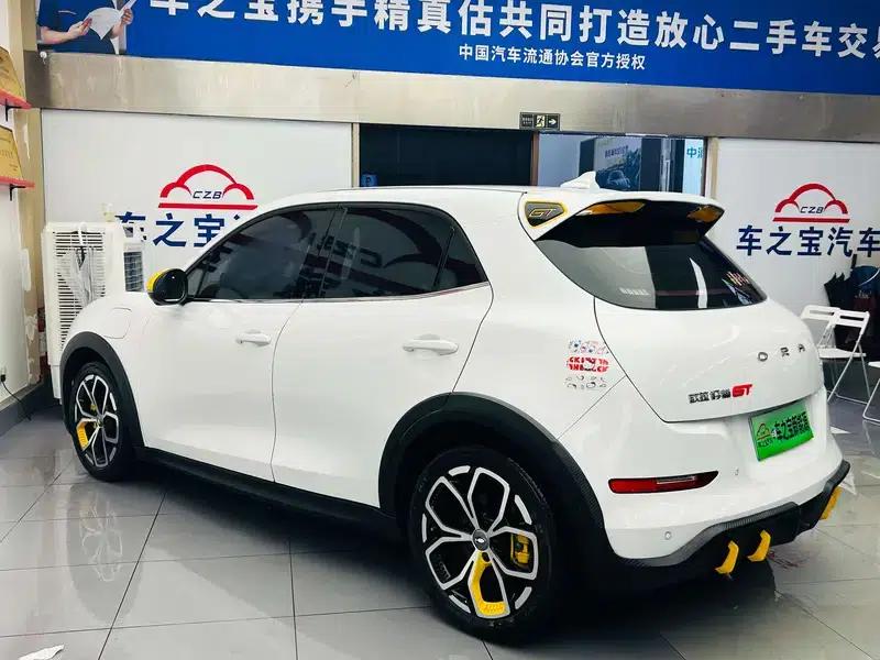 ORA Good Cat GT 2024 Magnolia Edition 401km Premium Model 135kW — миниатюра 5