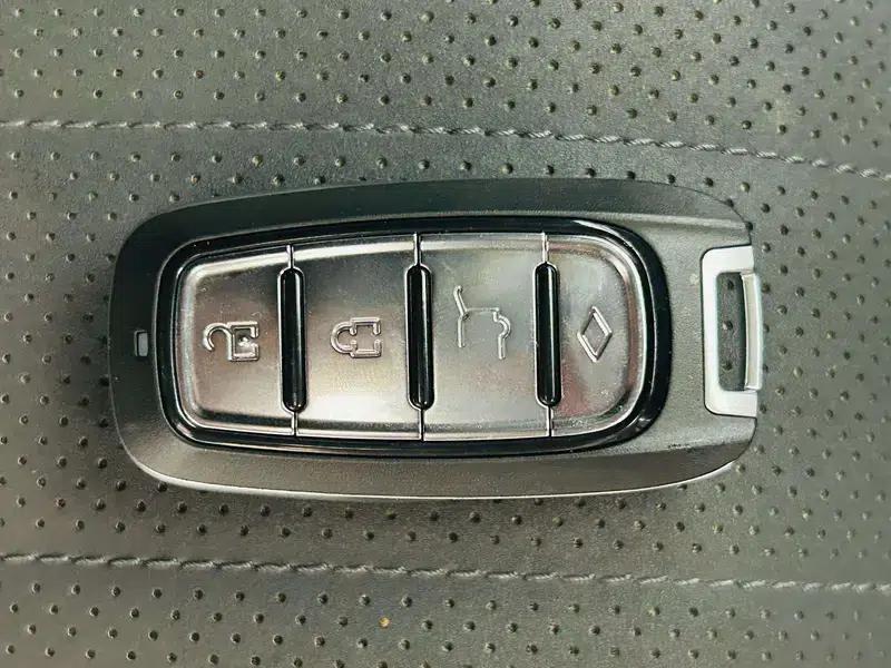 ORA Good Cat GT 2024 Magnolia Edition 401km Premium Model 135kW — миниатюра 10
