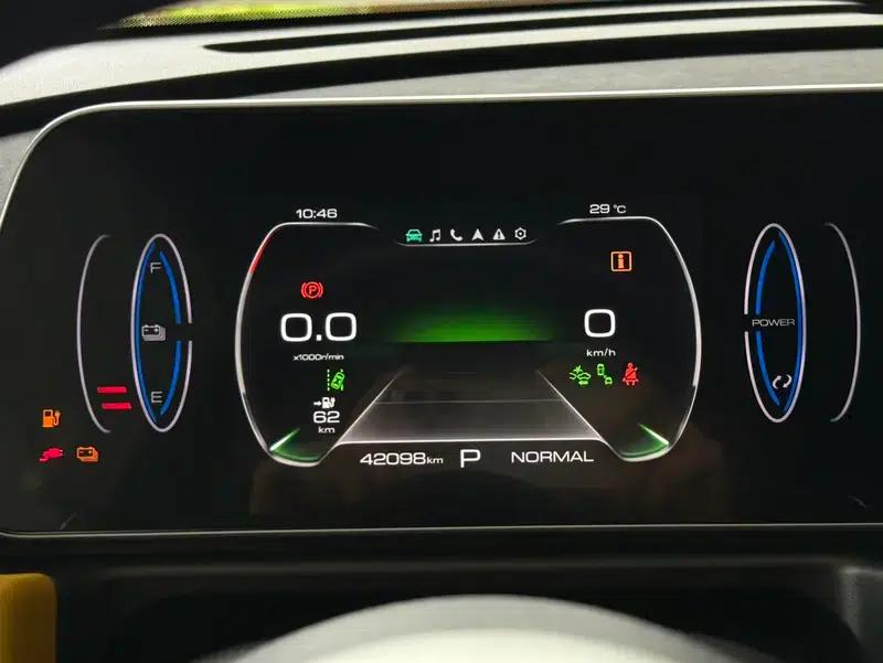 ORA Good Cat GT 2023 Magnolia Edition 401km Premium — миниатюра 18