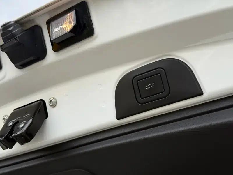 ORA Good Cat GT 2023 Magnolia Edition 401km Premium — миниатюра 9