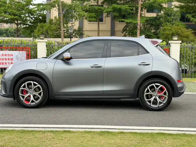 ORA Good Cat GT 2025 Magnolia Edition 430km Luxury Model — миниатюра 4