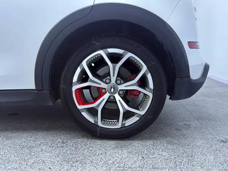 ORA Good Cat GT 2022 Magnolia Edition: 401km Standard Range — миниатюра 9