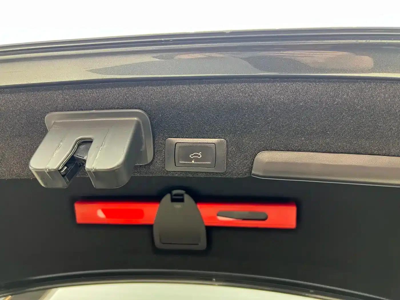 Audi A4L 2020 40 TFSI Luxury Elegance — миниатюра 11