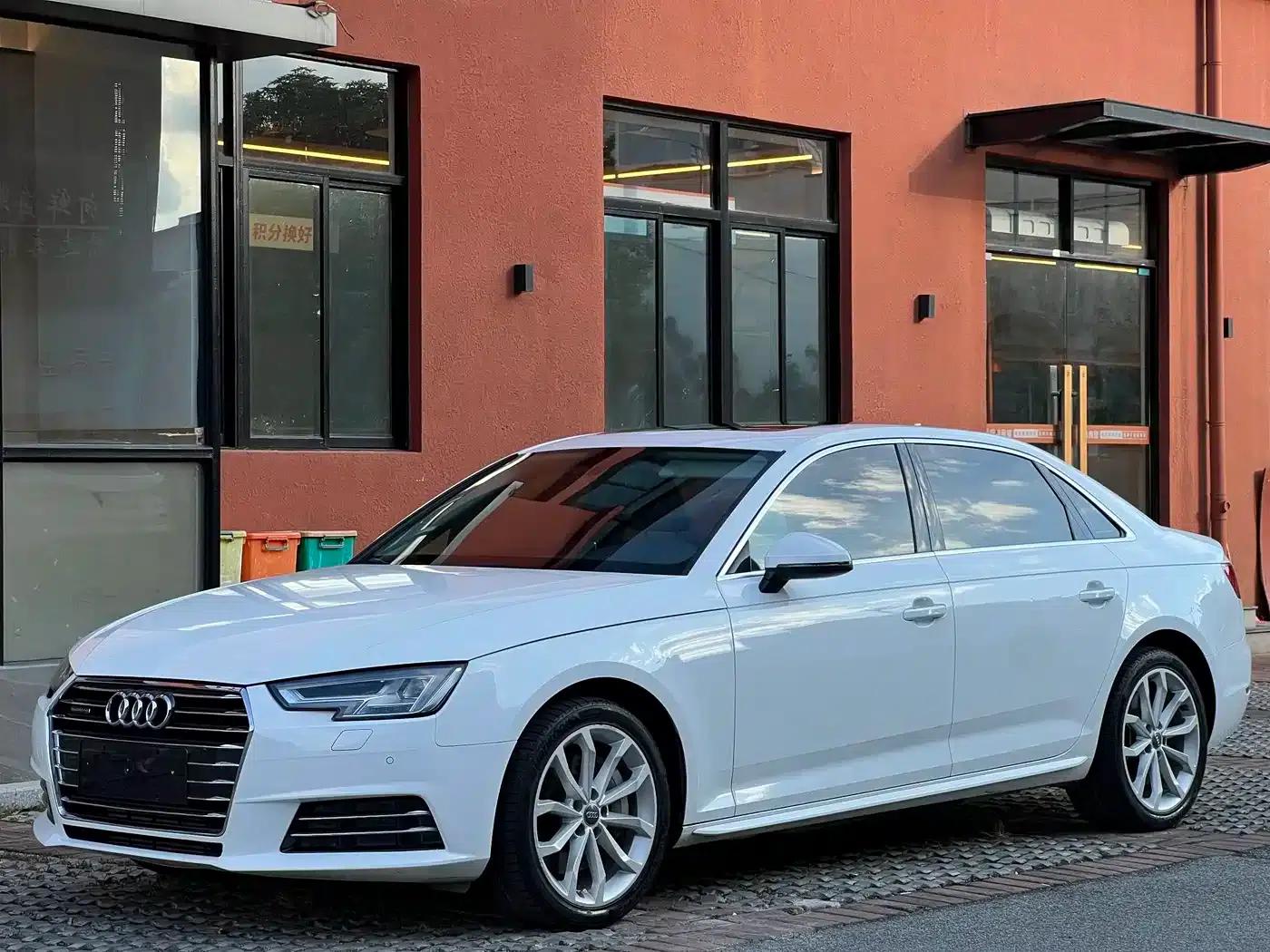 Audi A4L 2017 45 TFSI quattro Fashion Edition — миниатюра 1