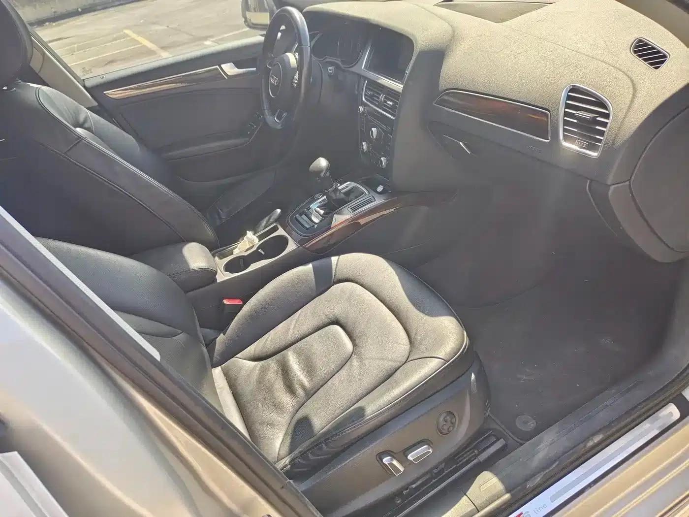 Audi A4L 2016 35 TFSI Classic Edition S line Comfort — миниатюра 6