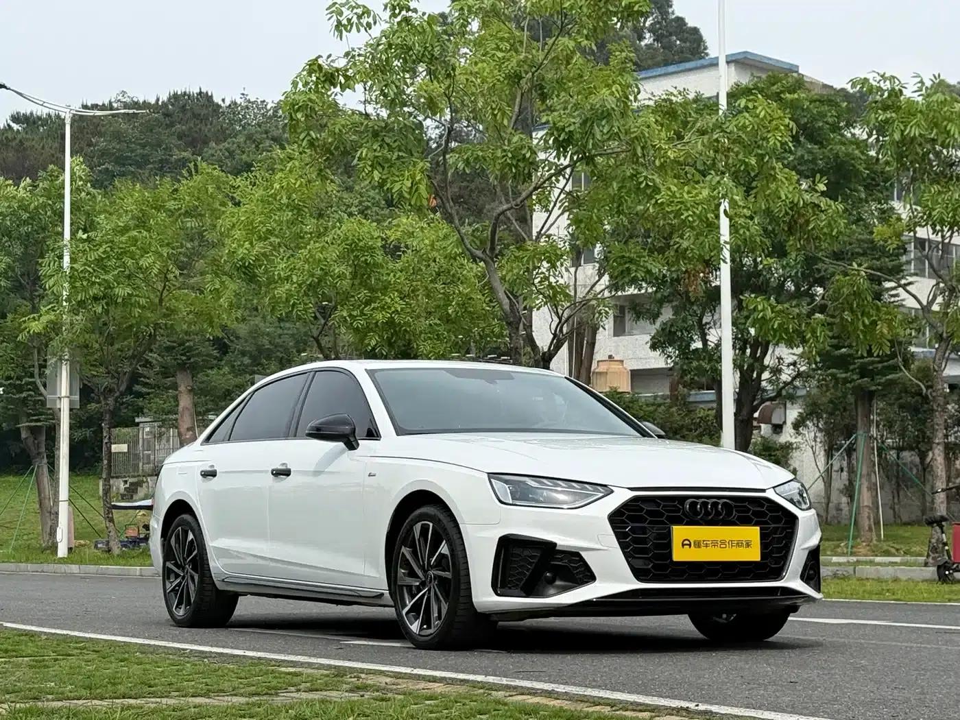 Audi A4L 2023 40 TFSI Luxury Dynamic — миниатюра 3