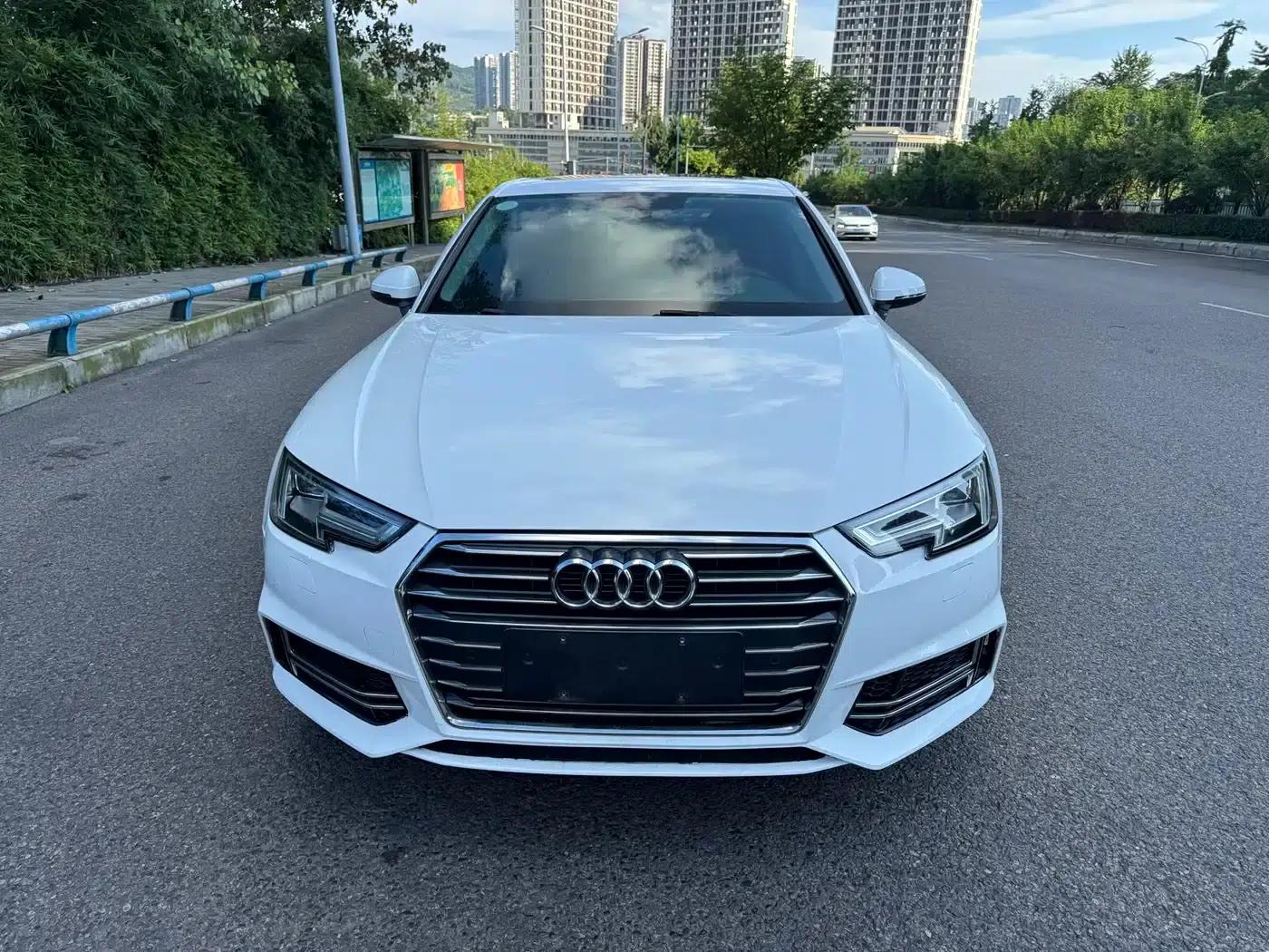 Audi A4L 2019 40 TFSI Progressive (National V Emission Standard) — миниатюра 2