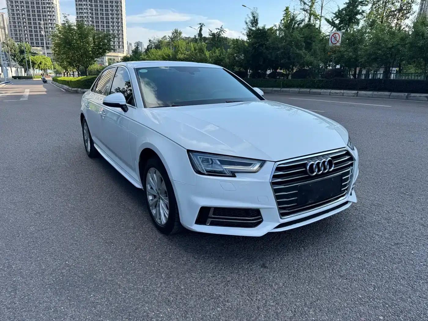 Audi A4L 2019 40 TFSI Progressive (National V Emission Standard) — миниатюра 3
