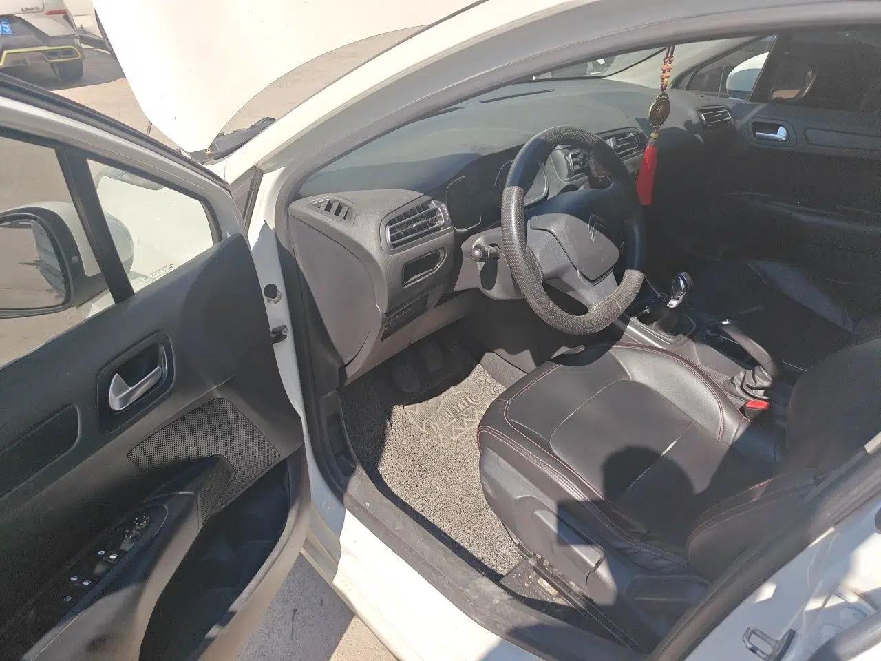 Citroen C4 Sega 2018 1.6L Manual Comfort Model — миниатюра 16