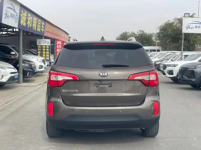 2013 Sorento 2.4L 7-seater Petrol Premium Edition — миниатюра 5