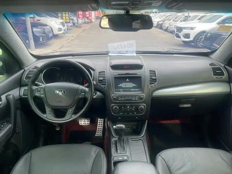 2013 Sorento 2.4L 7-seater Petrol Premium Edition — миниатюра 7