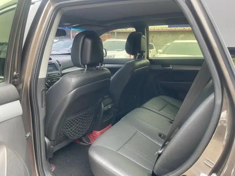 2013 Sorento 2.4L 7-seater Petrol Premium Edition — миниатюра 9