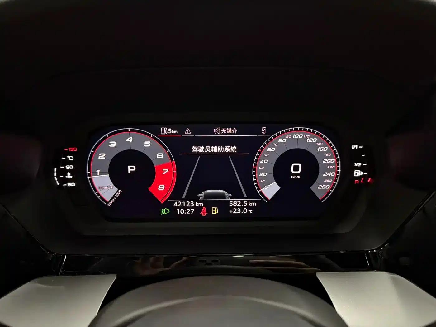 Audi A3 2023 Sportback 35 TFSI Fashion Sport — миниатюра 16