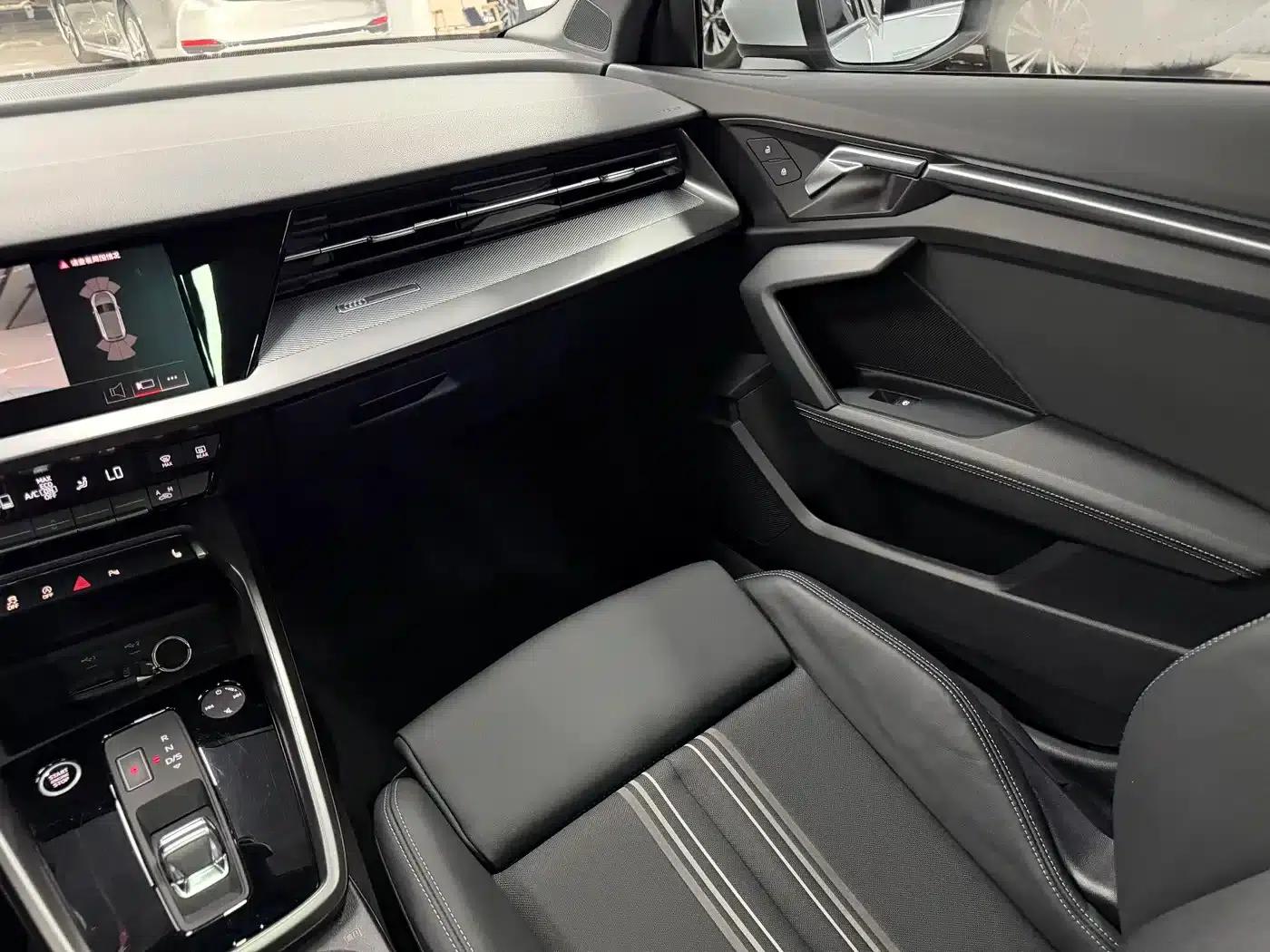 Audi A3 2023 Sportback 35 TFSI Fashion Sport — миниатюра 10