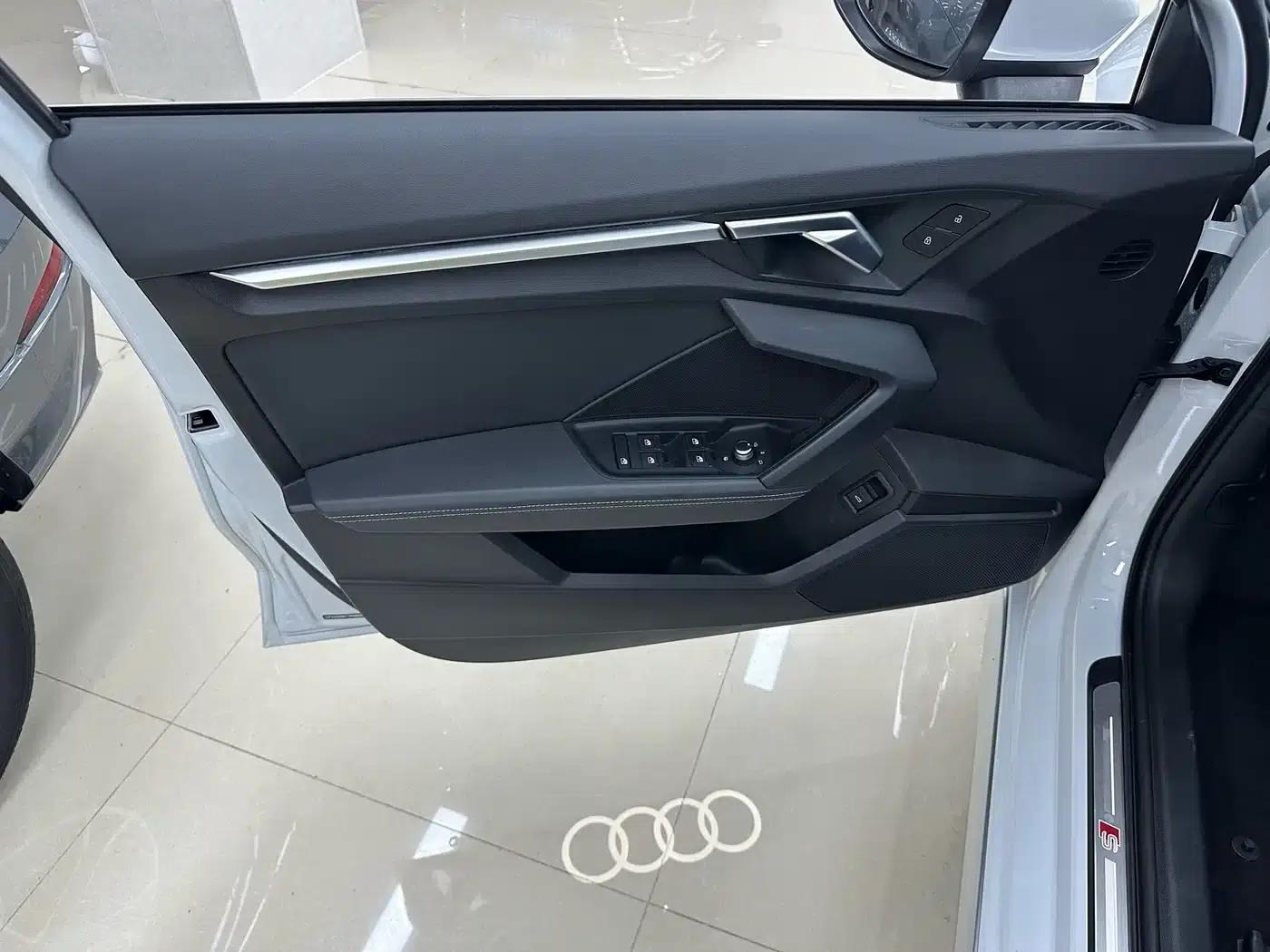 2023 Audi A3 A3L Limousine 35 TFSI Fashion Sport — миниатюра 13