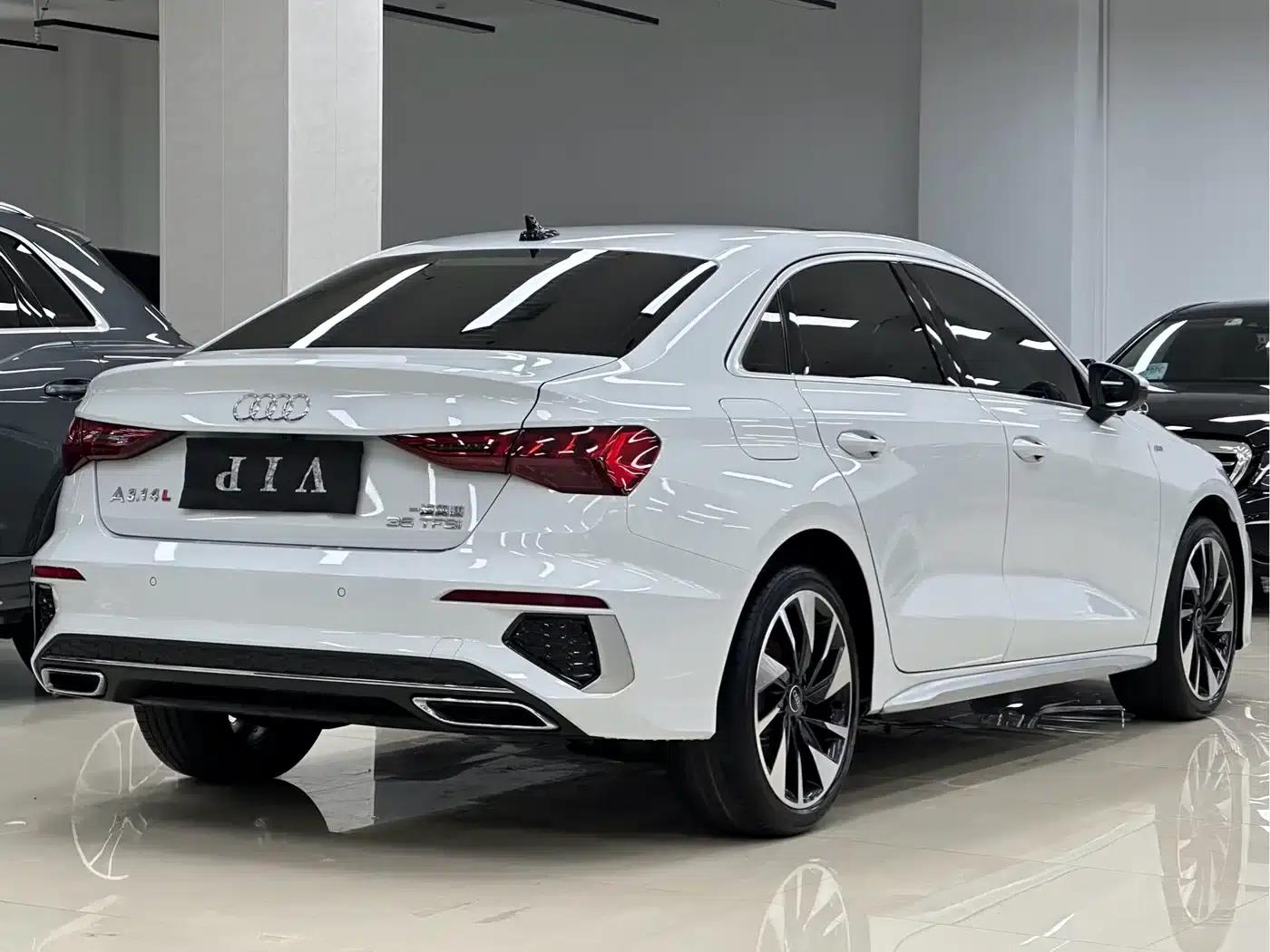 2023 Audi A3 A3L Limousine 35 TFSI Fashion Sport — миниатюра 3