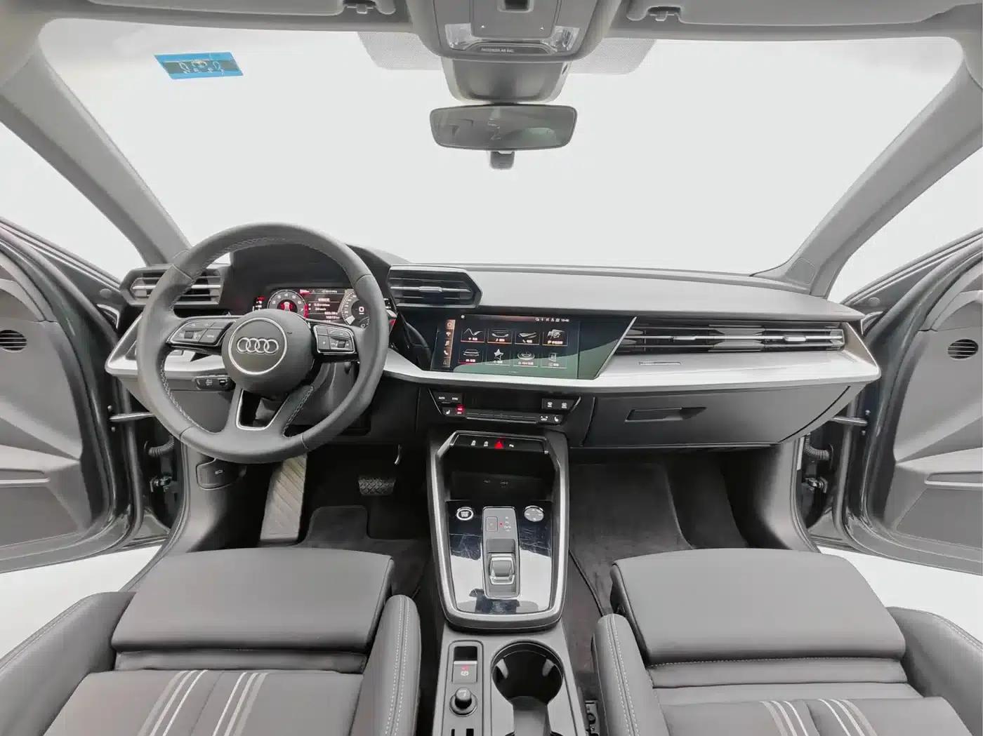 Audi A3 2022 Sportback 35 TFSI Fashion Sport — миниатюра 13