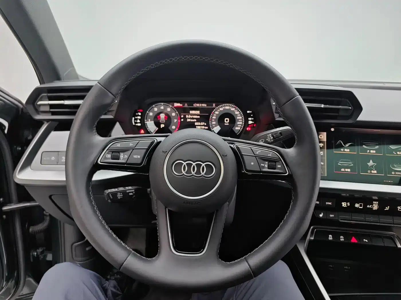 Audi A3 2022 Sportback 35 TFSI Fashion Sport — миниатюра 14
