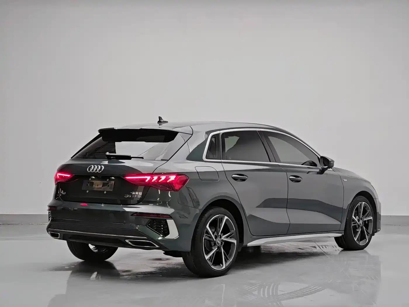 Audi A3 2022 Sportback 35 TFSI Fashion Sport — миниатюра 5