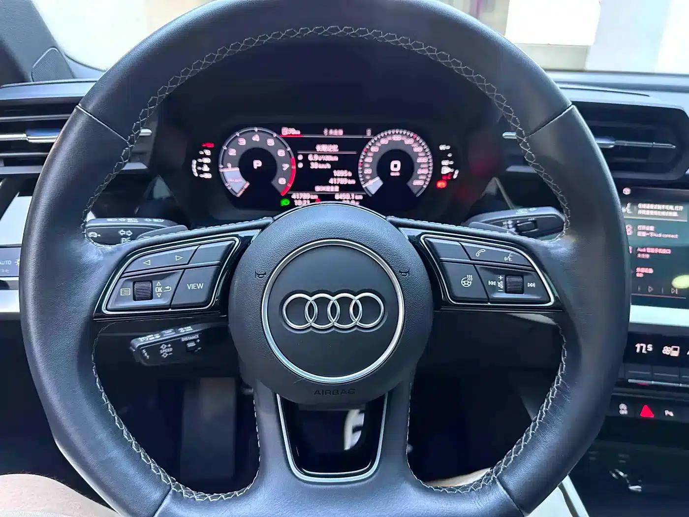 Audi A3 2023 Facelift A3L Limousine 35 TFSI Sporty Edition — миниатюра 12
