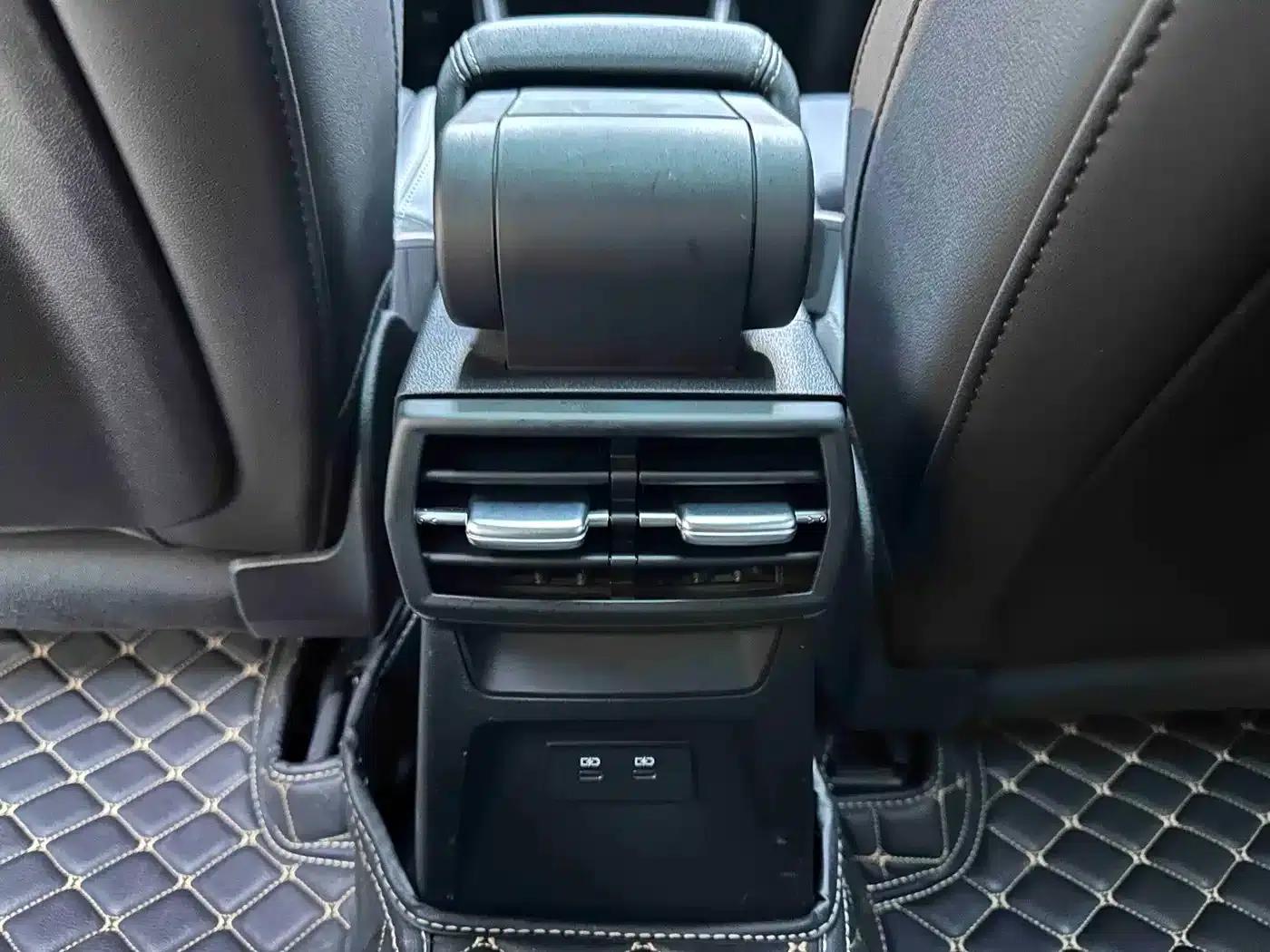 Audi A3 2023 Facelift A3L Limousine 35 TFSI Sporty Edition — миниатюра 13