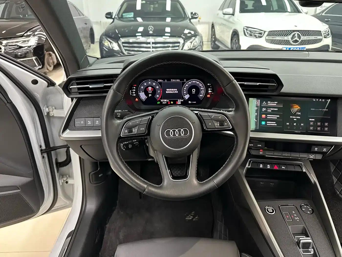2022 Audi A3 A3L Limousine 35 TFSI Fashion Sport — миниатюра 16