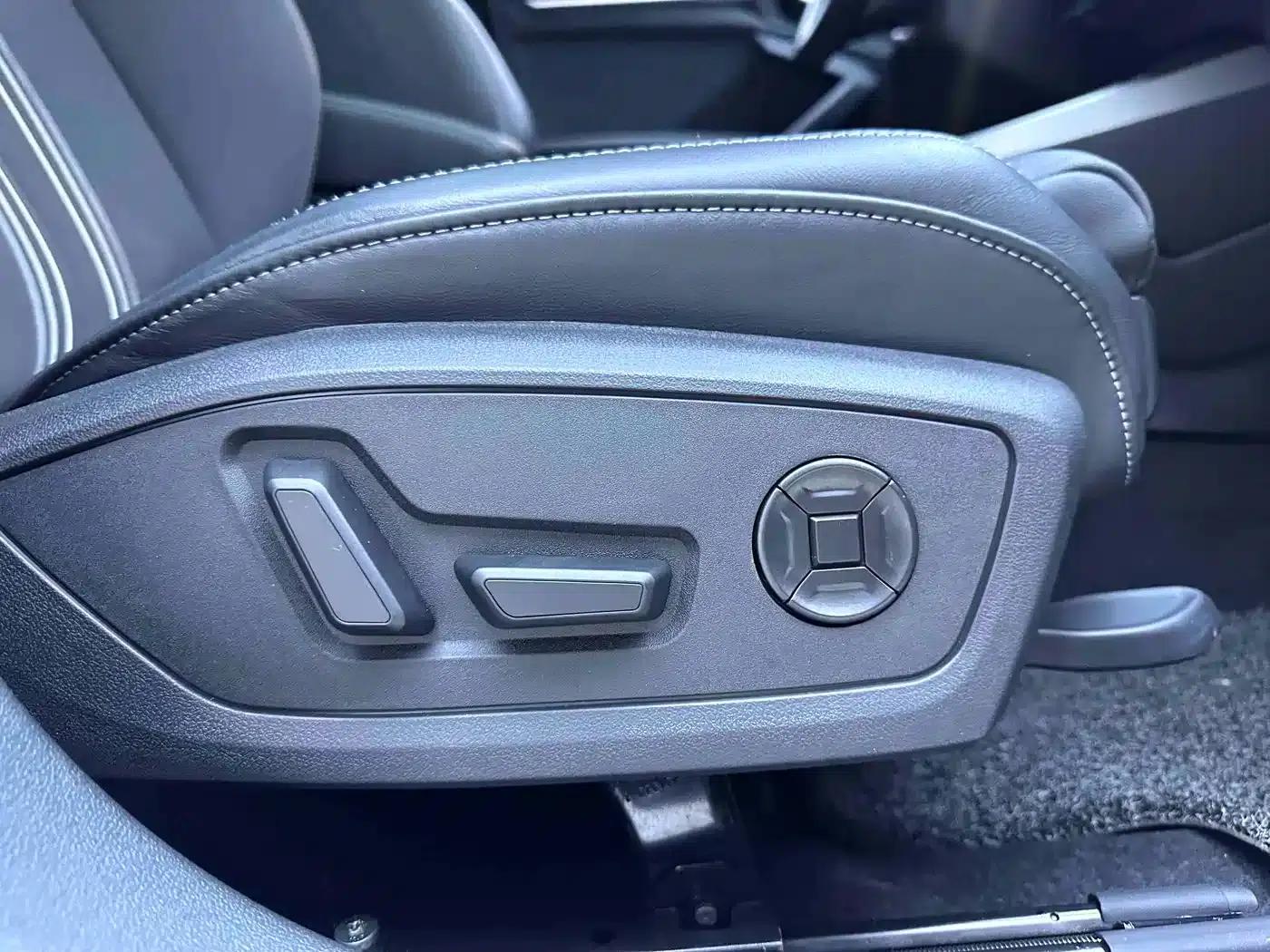 Audi A3 2023 Facelift A3L Limousine 35 TFSI Sporty Edition — миниатюра 18