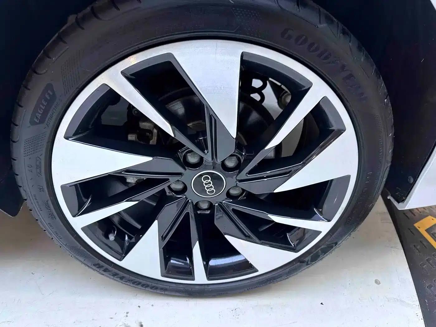 Audi A3 2023 Facelift A3L Limousine 35 TFSI Sporty Edition — миниатюра 22