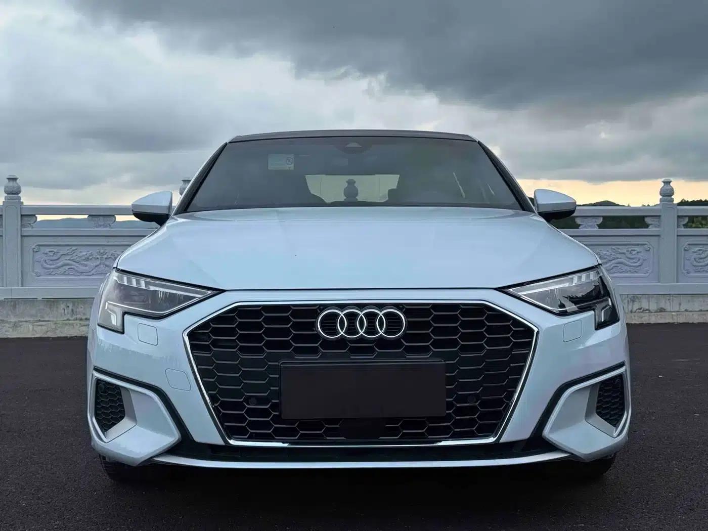 2022 Audi A3 A3L Limousine 35 TFSI Fashionable Elegant Model — миниатюра 2