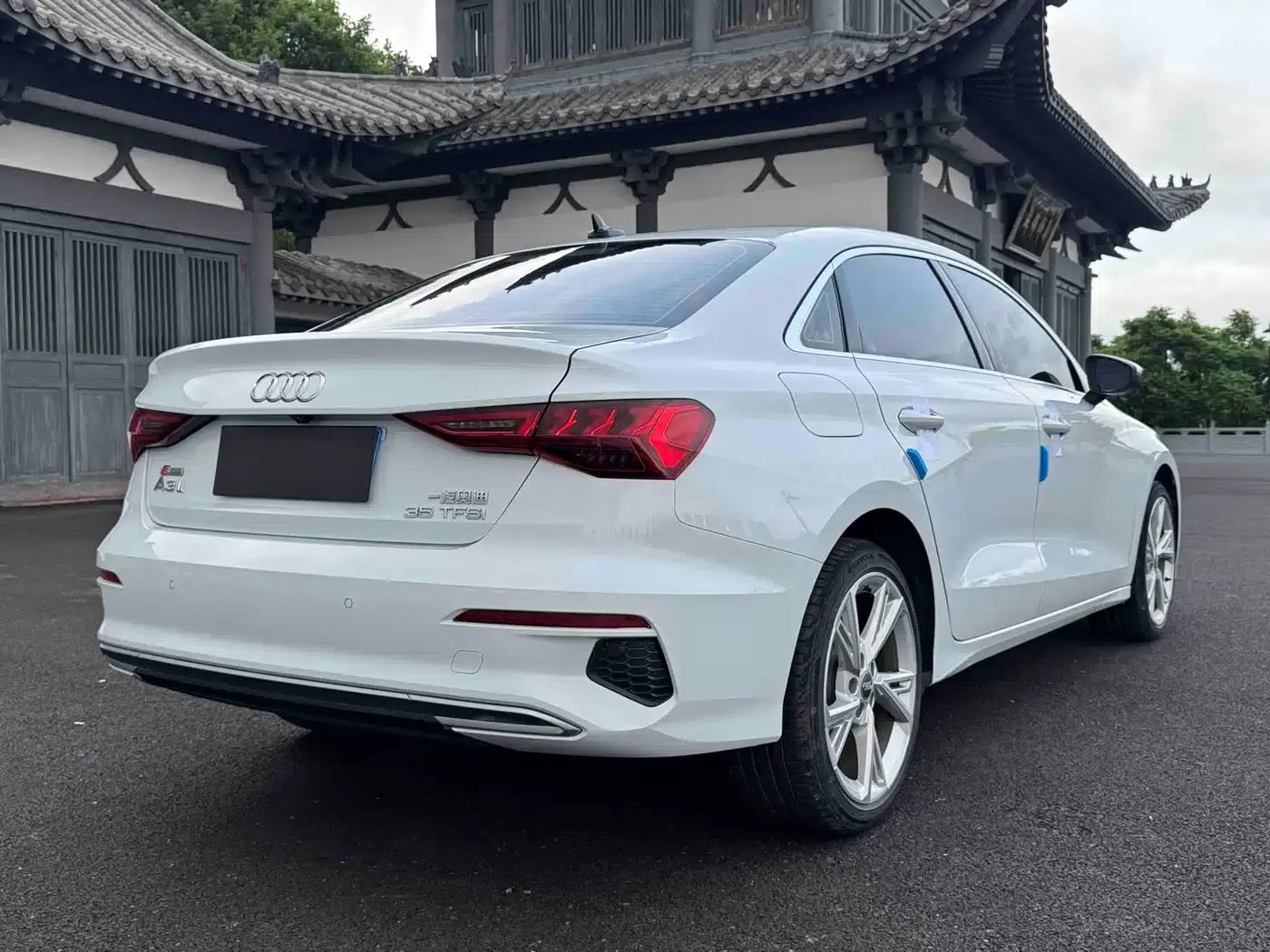 2022 Audi A3 A3L Limousine 35 TFSI Fashionable Elegant Model — миниатюра 6