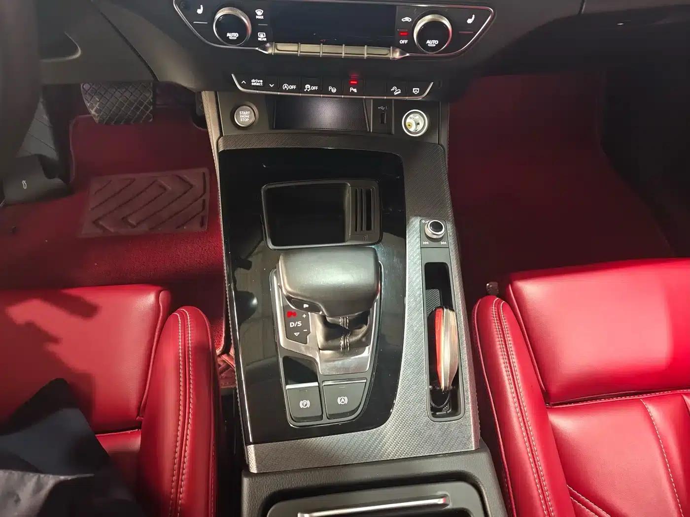 Audi Q5L 2022 40T Luxury Dynamic — миниатюра 9