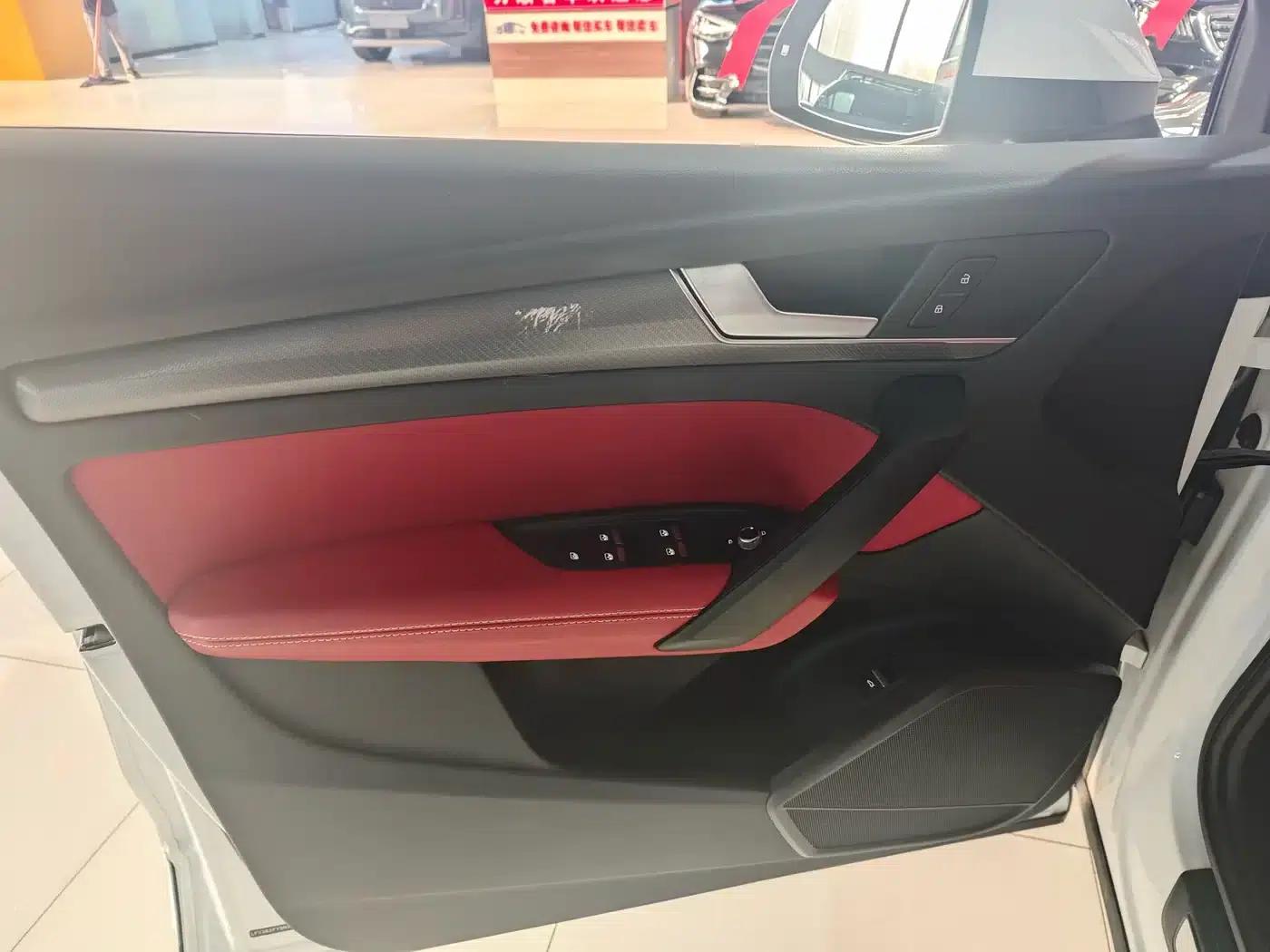 Audi Q5L 2022 40T Luxury Dynamic — миниатюра 10