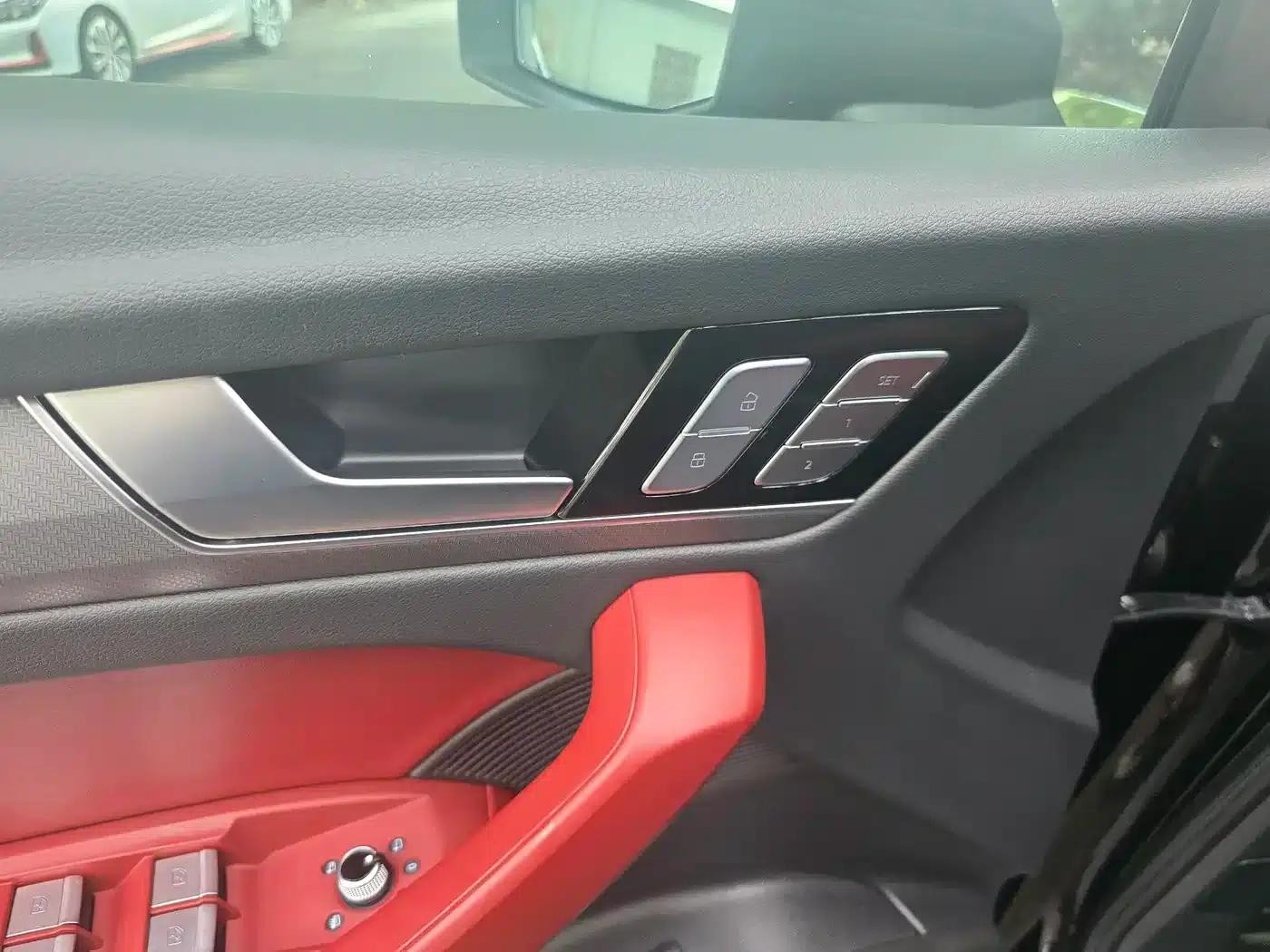 Audi Q5L 2025 45 TFSI Luxury Dynamic — миниатюра 6