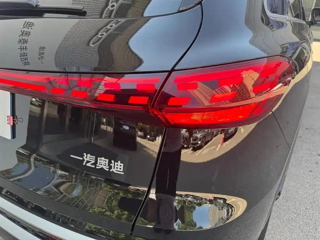 Audi Q5L 2026 2.0T Hybrid Luxury — миниатюра 21