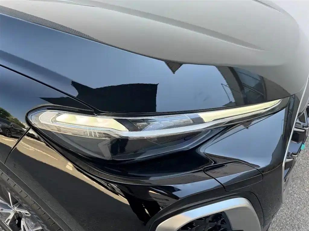 Audi Q5L 2026 2.0T Hybrid Luxury — миниатюра 22