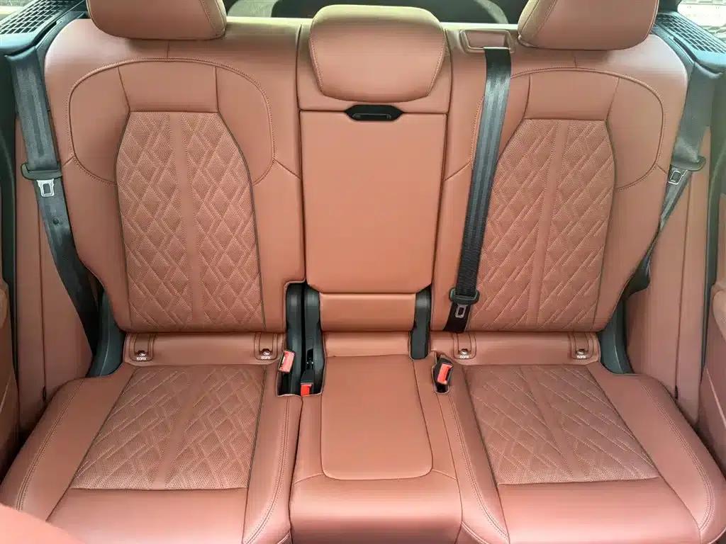 Audi Q5L 2026 2.0T Hybrid Luxury — миниатюра 6