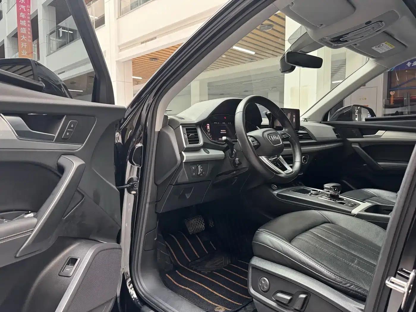 Audi Q5L 2020 Facelift 40 TFSI Luxury Fashion Edition — миниатюра 9