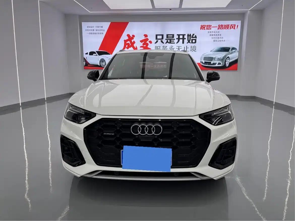 Audi Q5L 2024 40 TFSI Luxury Dynamic — миниатюра 2