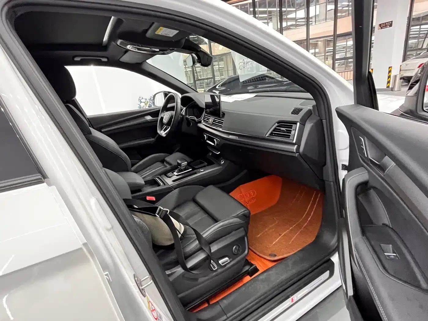 Audi Q5L 2024 40 TFSI Luxury Dynamic — миниатюра 9