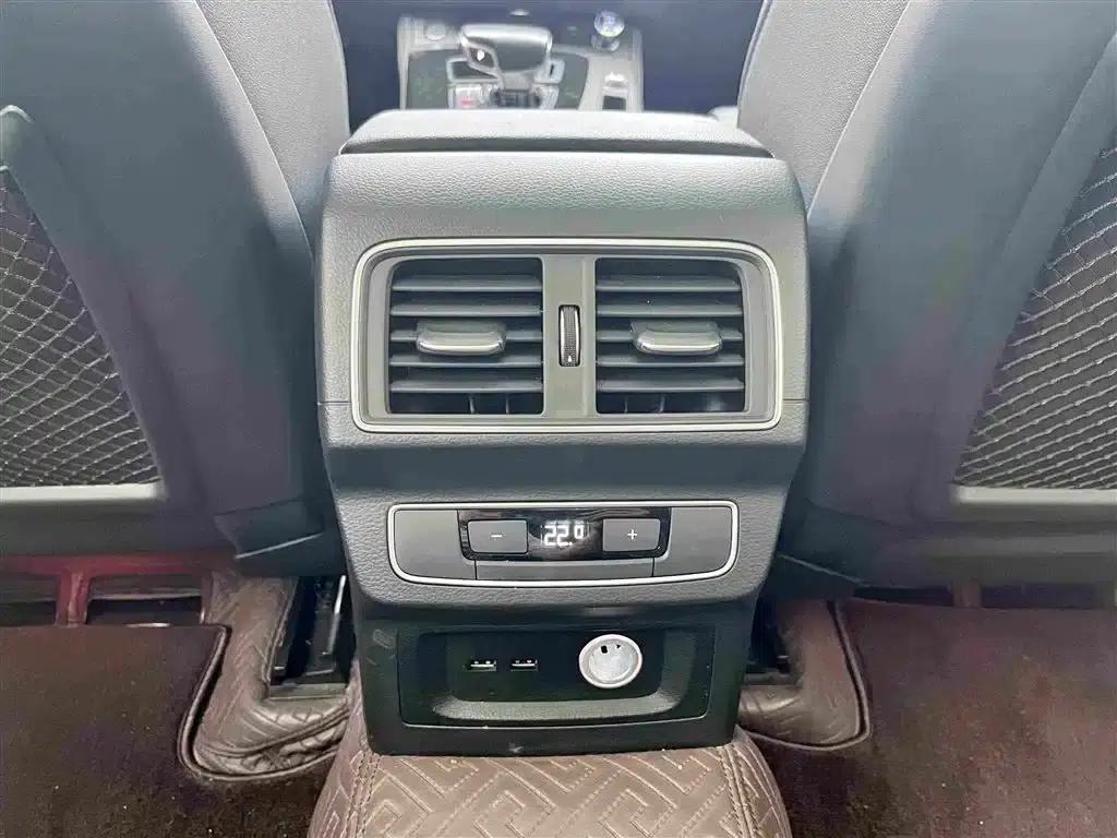 Audi Q5L 2022 Facelift 45T Luxury Dynamic — миниатюра 16