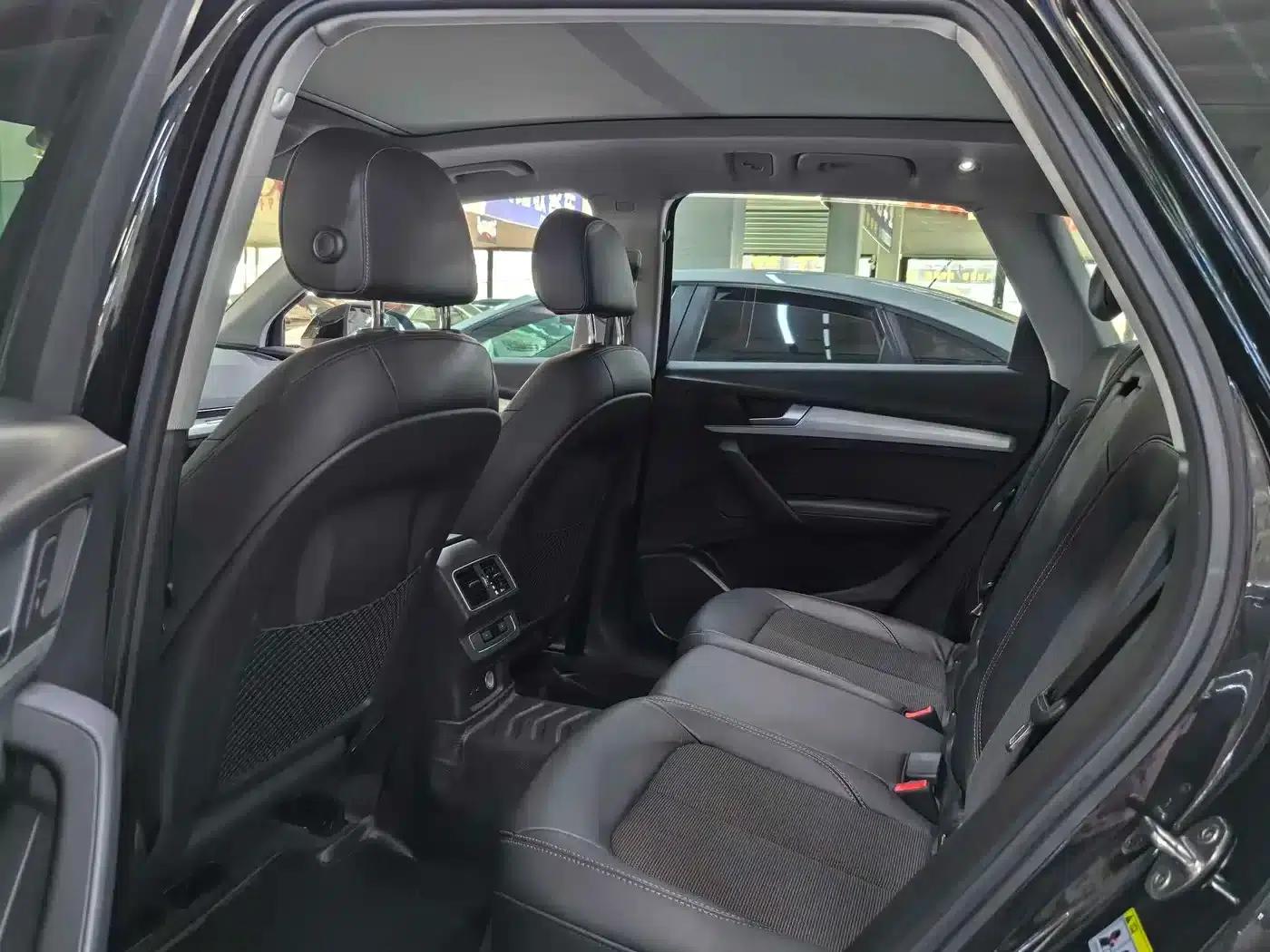 Audi Q5L 2020 40 TFSI Luxury Progressive Edition — миниатюра 11