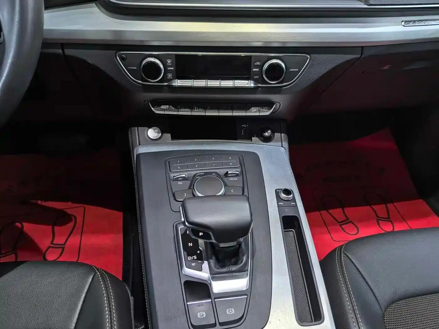 Audi Q5L 2020 40 TFSI Luxury Progressive Edition — миниатюра 8