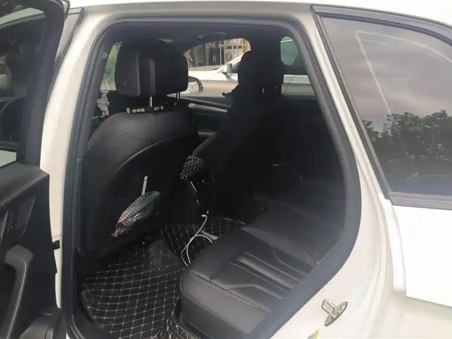 Audi Q5L 2023 40T Luxury Dynamic — миниатюра 10