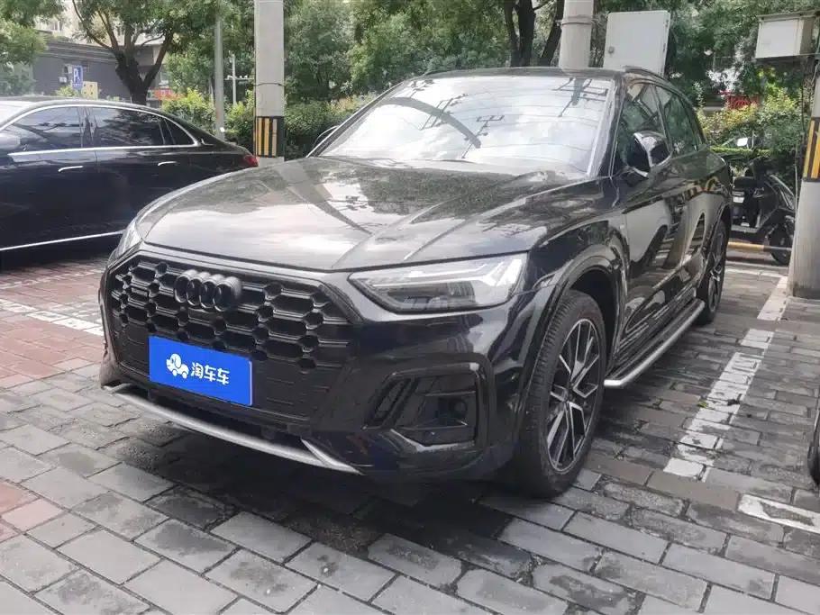 Audi Q5L 2024 45 TFSI Premium Dynamic Edition — миниатюра 1