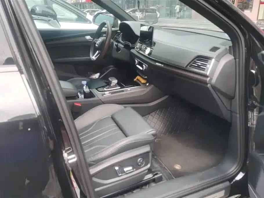 Audi Q5L 2024 45 TFSI Premium Dynamic Edition — миниатюра 8
